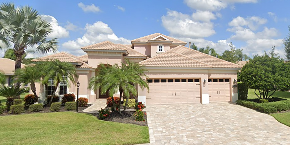 Riverwalk Ridge at LWR house