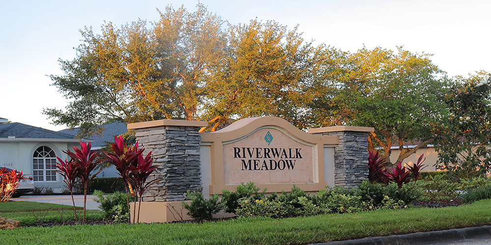 Riverwalk Meadow at Lakewood Ranch Entrance